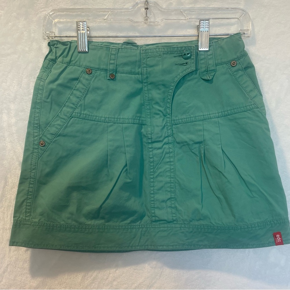 Edc by Esprit. Adorable mini skirt. Made in Germany, It's lovely! Waist 14’’